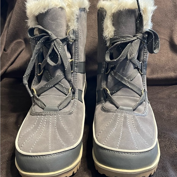 Sorel TIVOLI II Waterproof Boots - Picture 2 of 8